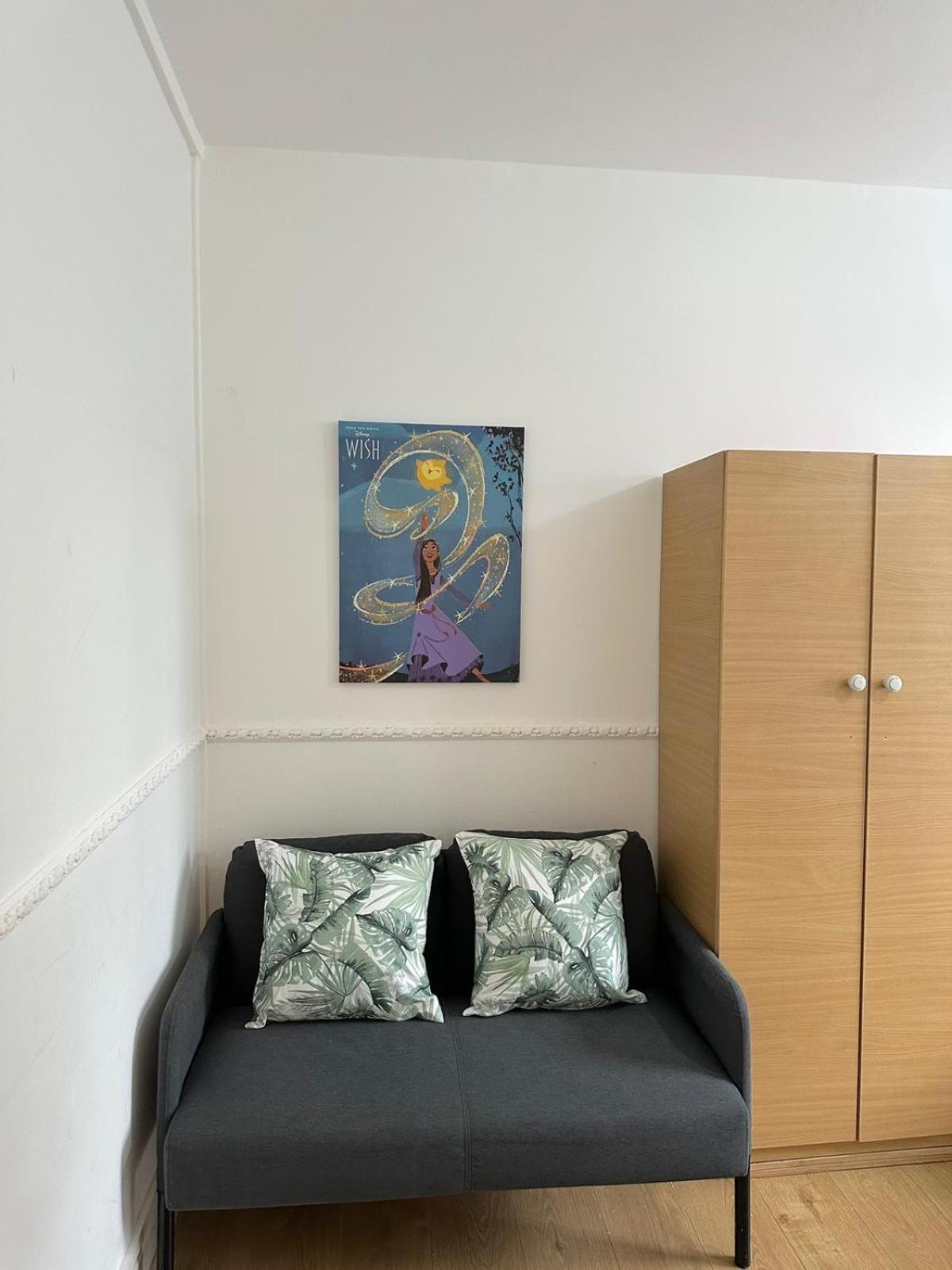 2 Bedroom Flat, 2 Minutes Walk To Bethnalgreen Station, Central 伦敦 外观 照片